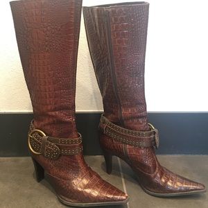 Gianni Bini Brown faux crocodile embossed boots.